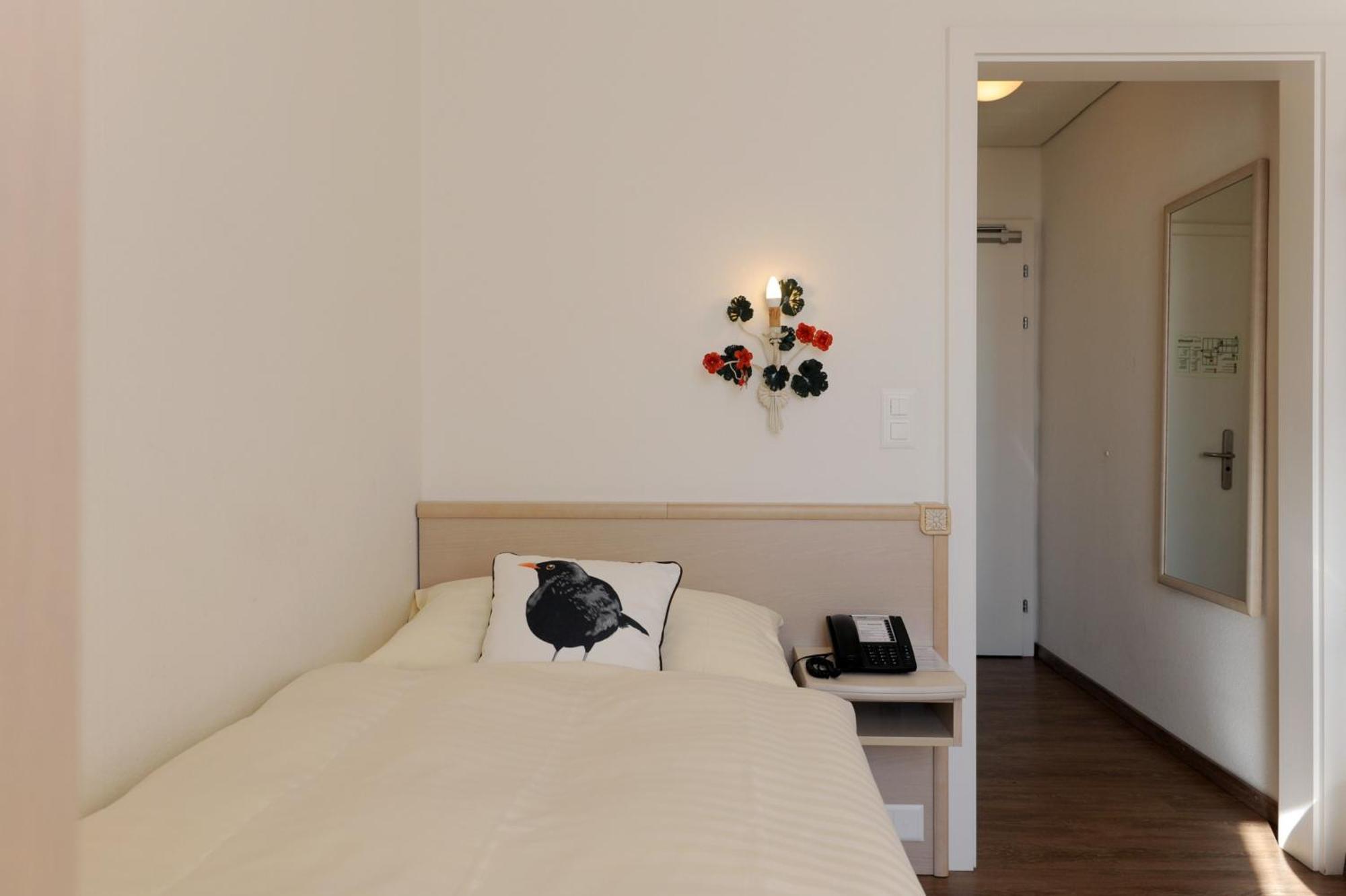 Hotel Beausite Unterseen Δωμάτιο φωτογραφία