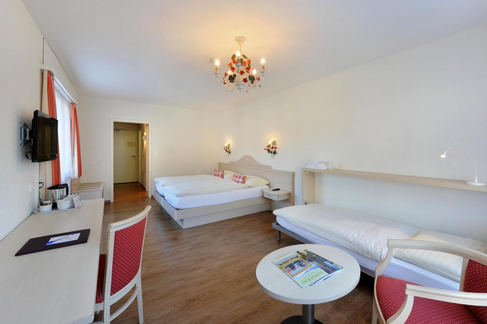 Hotel Beausite Unterseen Δωμάτιο φωτογραφία