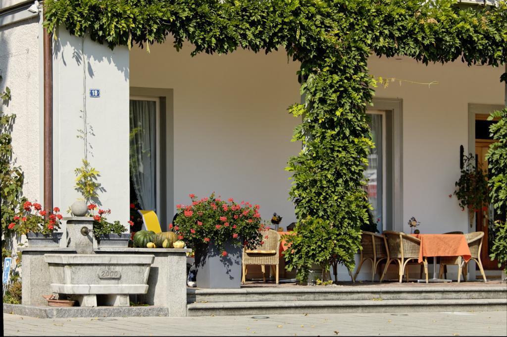 Hotel Beausite Unterseen Εξωτερικό φωτογραφία